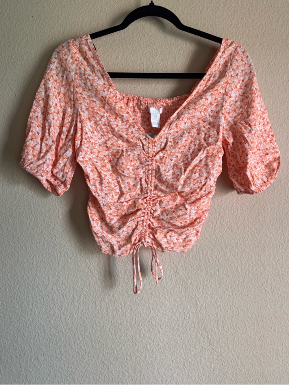 H&M floral ruched drawstring smocked back crop top